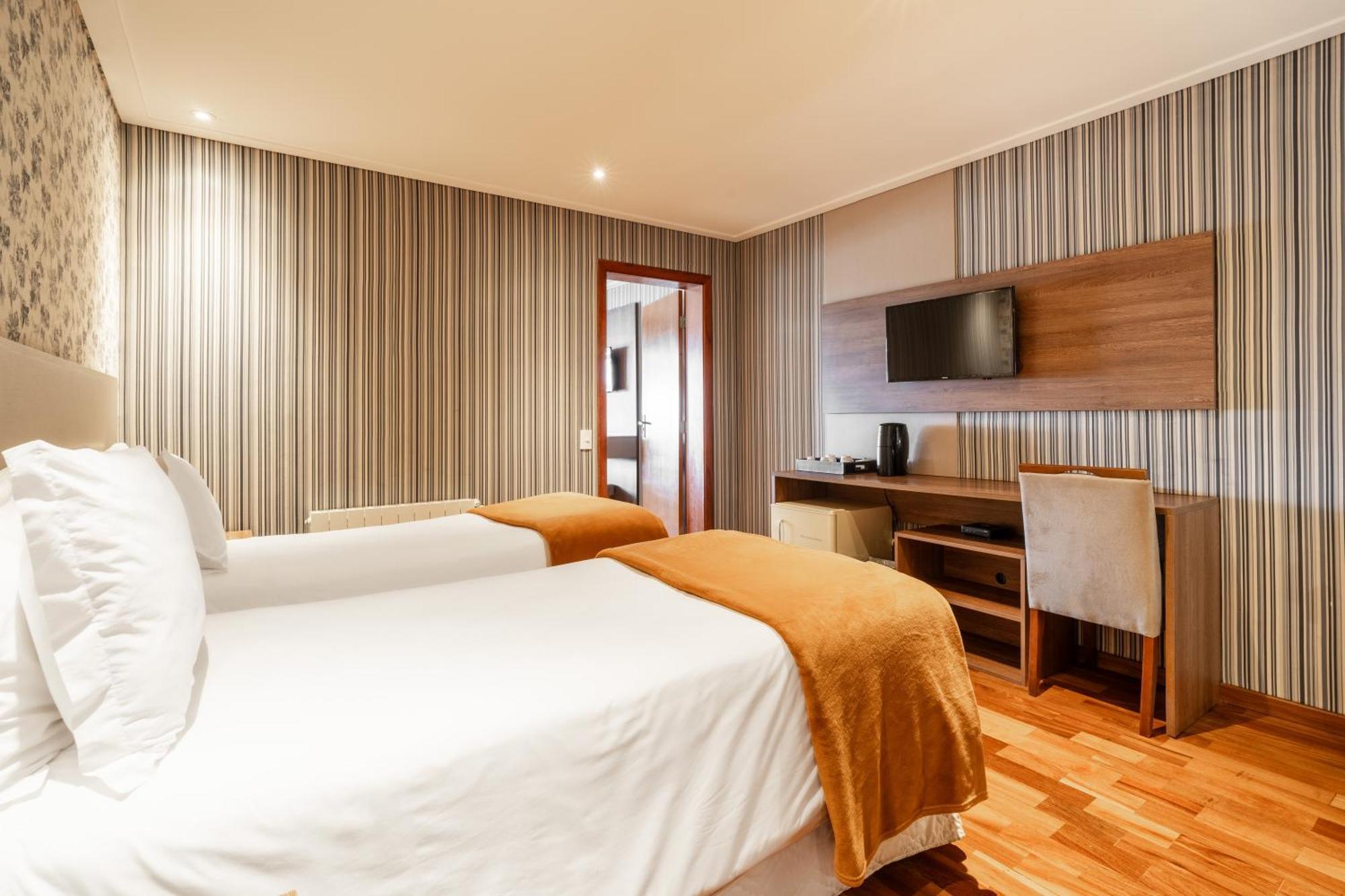 Chris Park Hotel Campos do Jordao Ngoại thất bức ảnh