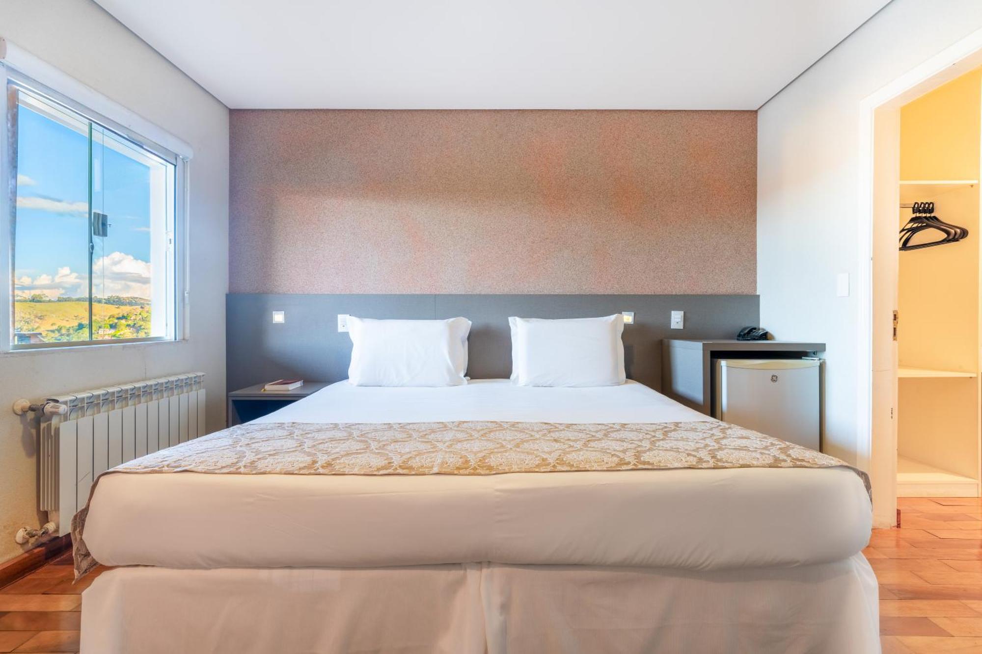 Chris Park Hotel Campos do Jordao Ngoại thất bức ảnh